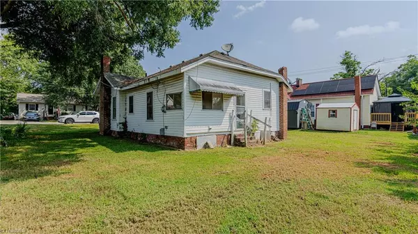 Graham, NC 27253,402 Poplar ST