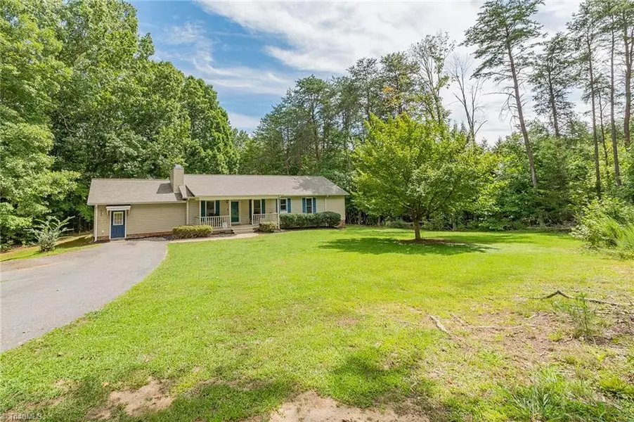 664 Berrymore RD, Reidsville, NC 27320