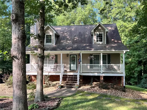 888 N Old 52 RD, King, NC 27021