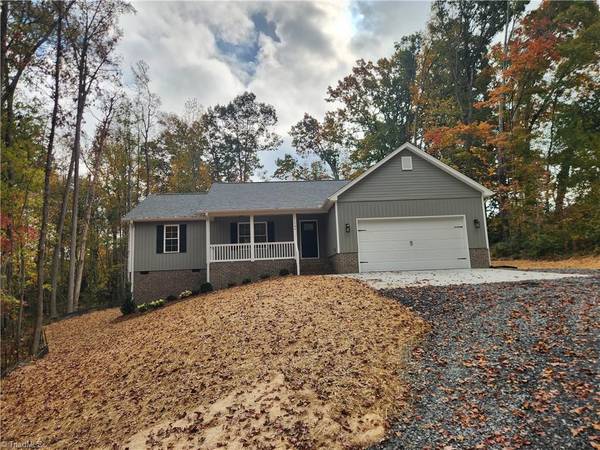 548 Saddlebred LOOP, Stokesdale, NC 27357