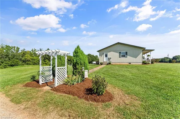 Harmony, NC 28625,577 Jericho RD