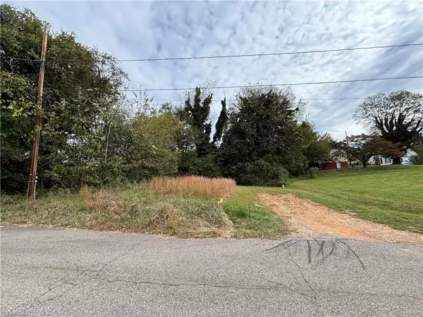 North Wilkesboro, NC 28659,TBD 10th ST