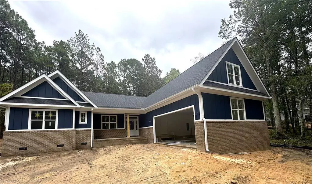 West End, NC 27376,504 Longleaf DR