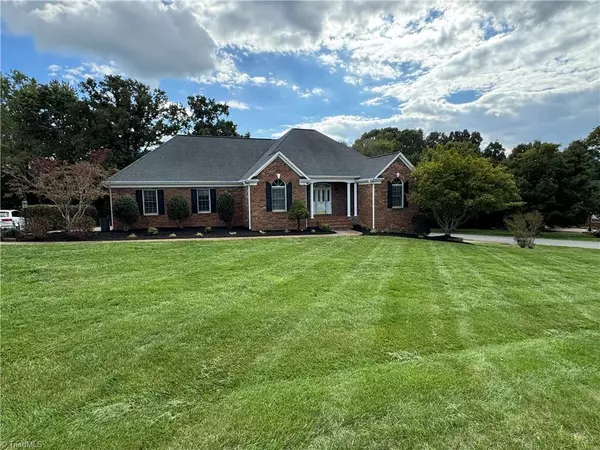 King, NC 27021,131 Glen - Oaks DR