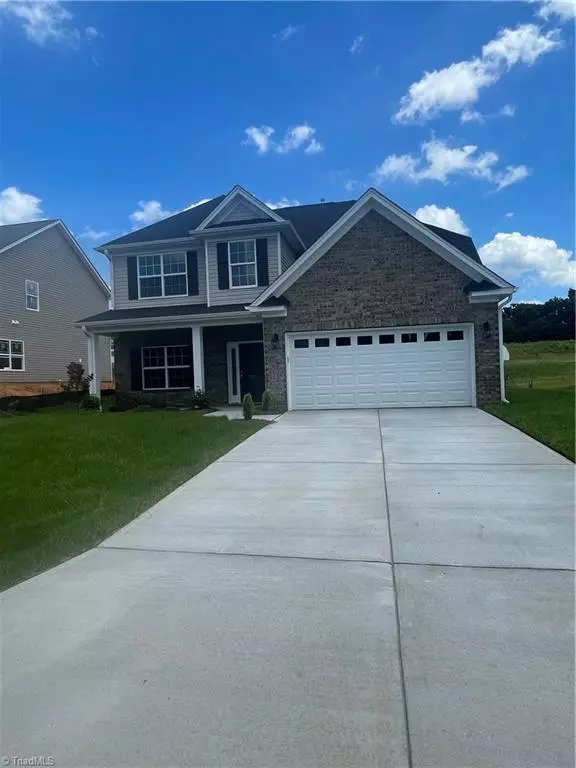 Lexington, NC 27295,235 Kyndall Run DR #55