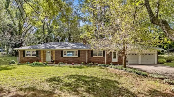 5728 Nylon DR, Winston-salem, NC 27105