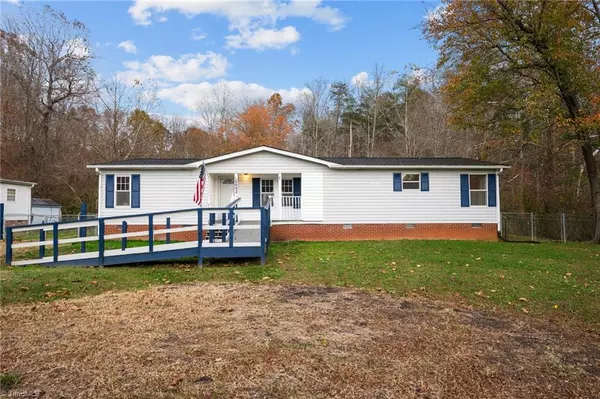 Walkertown, NC 27051,6092 Cain Forest DR