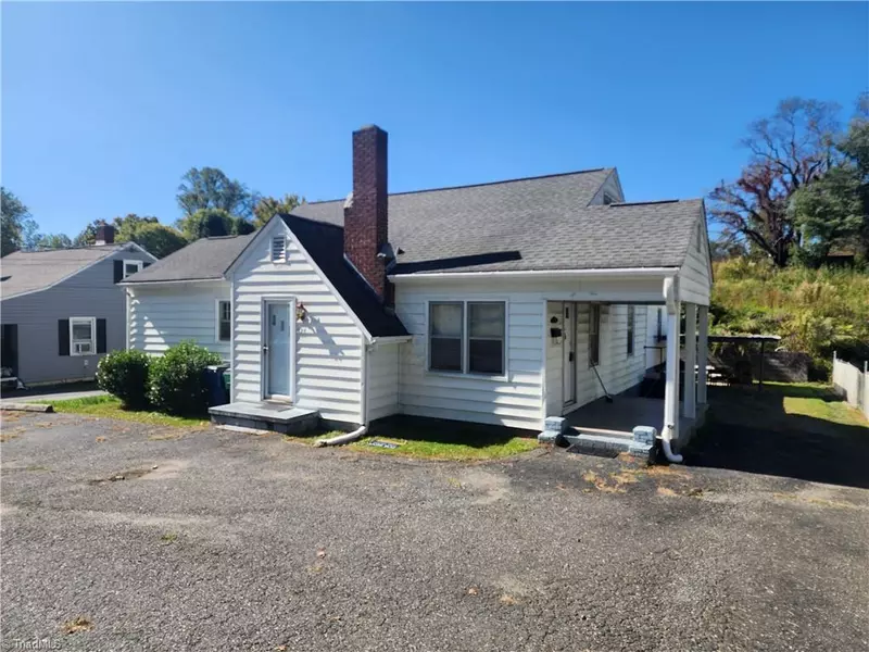 324 Worth ST, Mount Airy, NC 27030