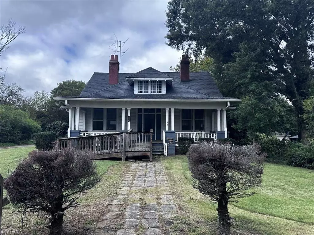 Eden, NC 27288,425 Boone RD