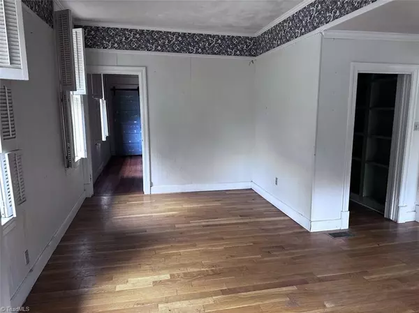 Eden, NC 27288,425 Boone RD