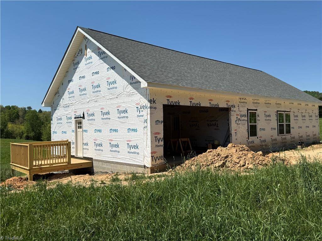 Traphill, NC 28685,32 River Chase DR