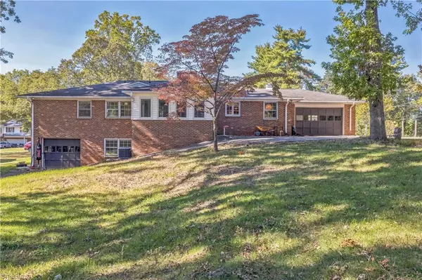 Winston-salem, NC 27106,1100 Cypress CIR