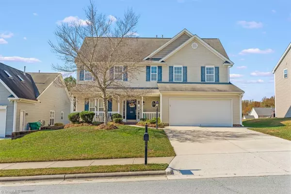 1857 Planters Walk DR, Thomasville, NC 27360