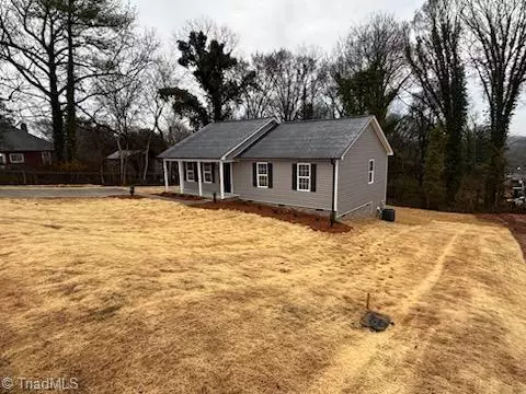 Eden, NC 27288,908 Burton ST