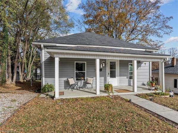 311 E Lebanon ST, Mount Airy, NC 27030