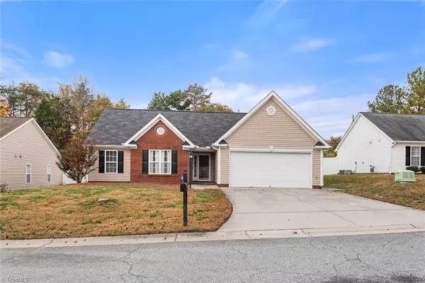 5258 Mount Hope DR, Winston-salem, NC 27107