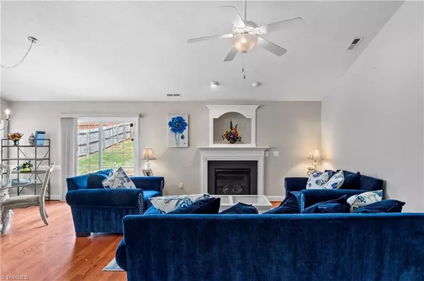 Pfafftown, NC 27040,1541 Finwick DR