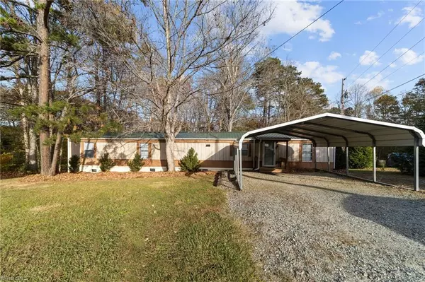 1225 Briggstown RD, Lexington, NC 27292