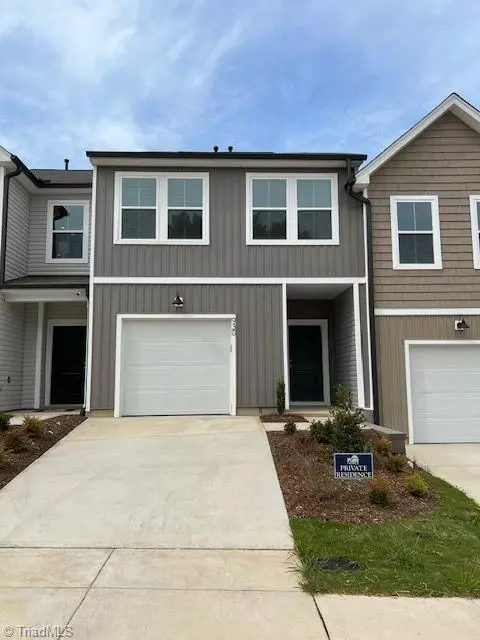 High Point, NC 27265,930 Falls Grove TRL