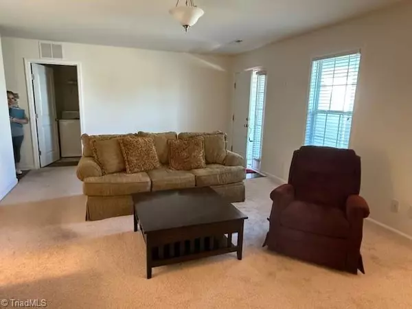 Kernersville, NC 27284,4474 Weatherton DR
