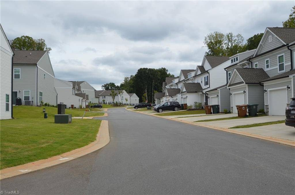 Greensboro, NC 27455,6 Naima LN