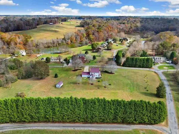 Belews Creek, NC 27009,8074 Deer Hill CIR