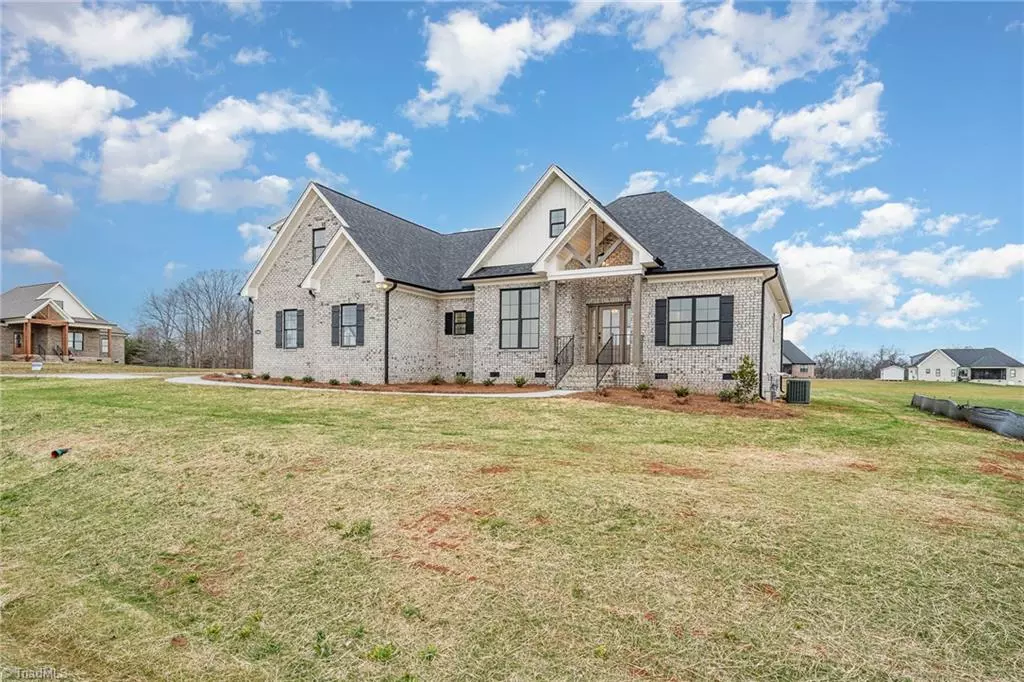 Stokesdale, NC 27357,7508 Hawkins Ridge DR