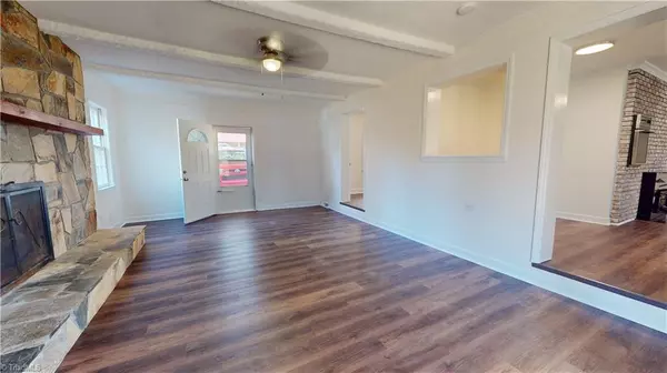 King, NC 27021,6950 NC HIGHWAY 66