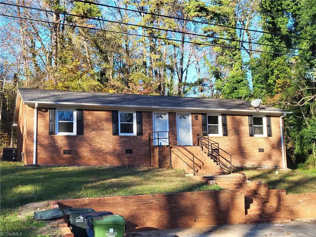 Lexington, NC 27295,237 Flynt ST