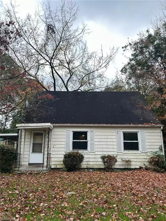 Winston-salem, NC 27107,1036 Nancy LN