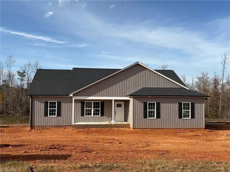 3287 Fox Glow TRL, Asheboro, NC 27205