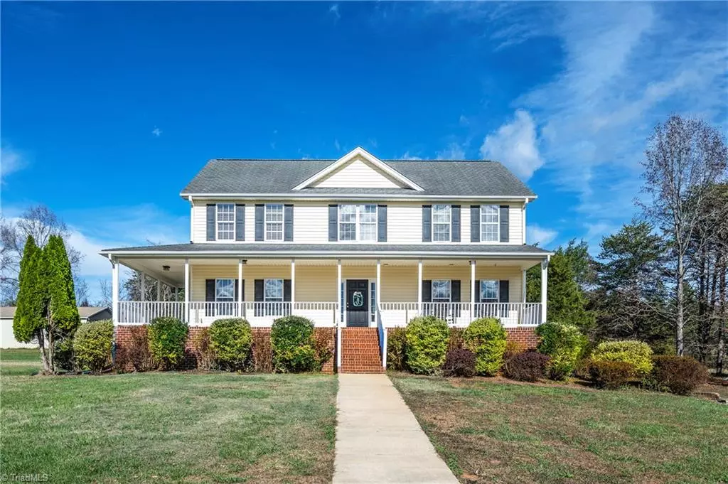 Mocksville, NC 27028,159 Leatherwood TRL