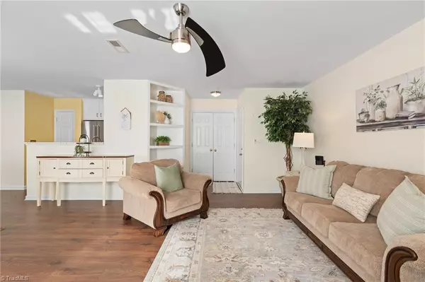 Winston-salem, NC 27103,312 Quietwood DR