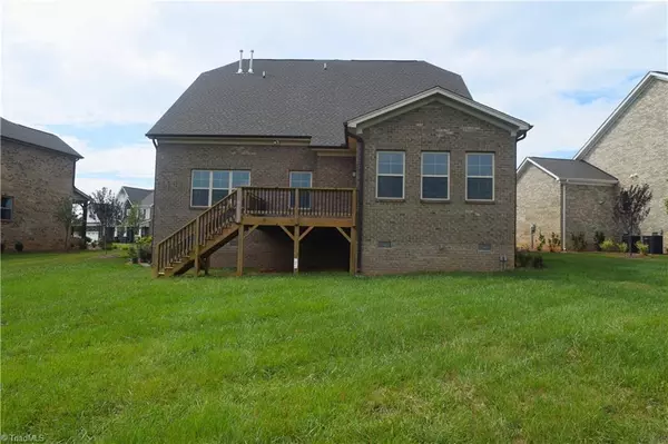 Stokesdale, NC 27357,8112 Simon DR