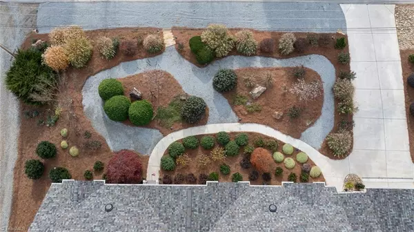 1742 Riverview RD Lexington, NC 27292