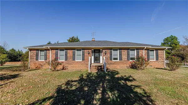 1753 Altamahaw Union Ridge RD, Burlington, NC 27217