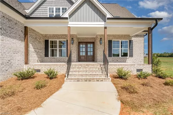 Stokesdale, NC 27357,7612 Dovefield DR