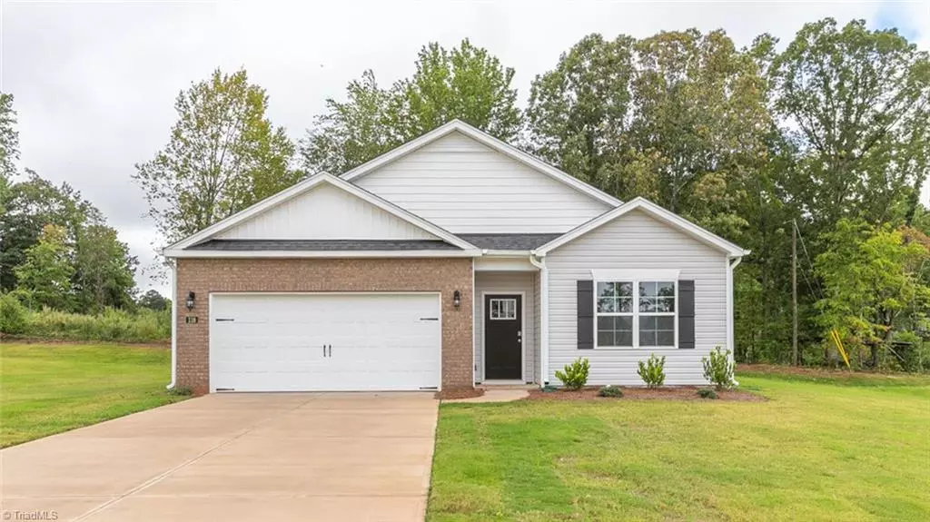 1313 Ed Rickard RD, Lexington, NC 27295