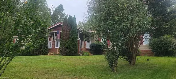 Kernersville, NC 27284,7555A Happy Hill RD