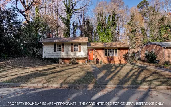 Winston-salem, NC 27103,2357 Kaywood LN