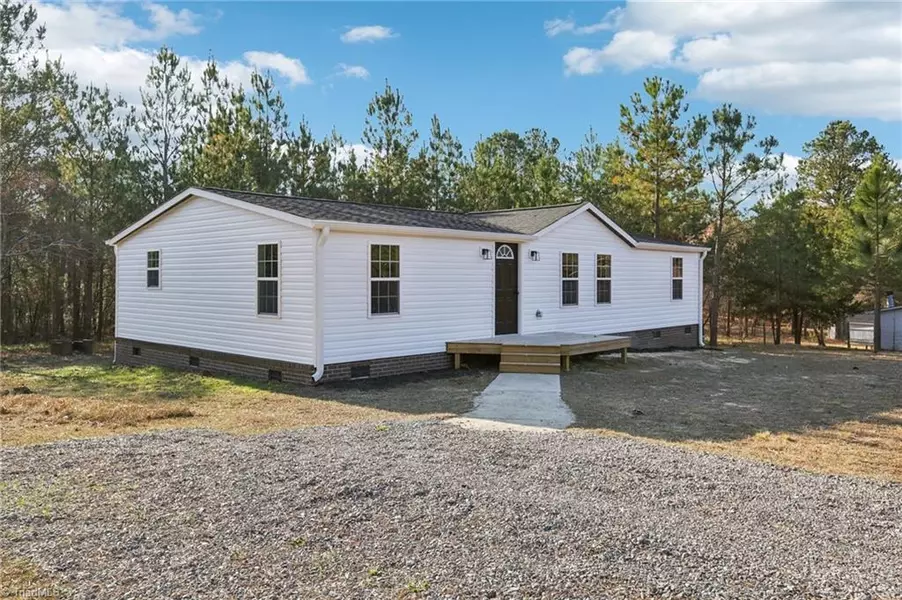 137 Kathleen RD, Lillington, NC 27546