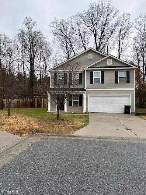 Winston-salem, NC 27107,4995 Mount Hope DR