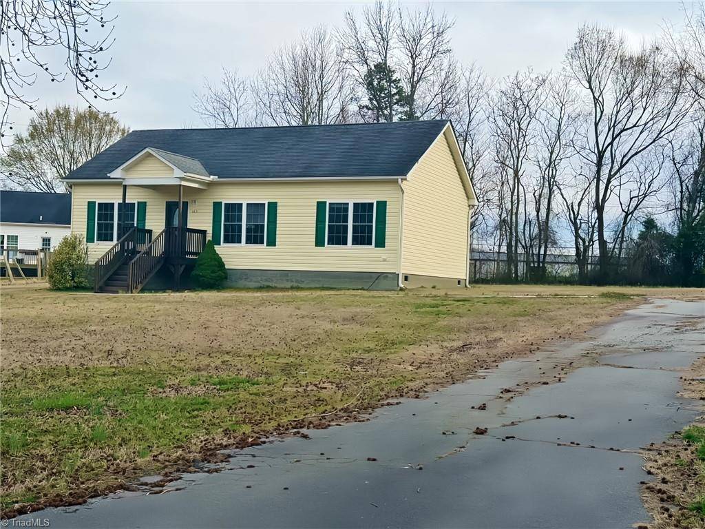 Winston-salem, NC 27107,165 West LN