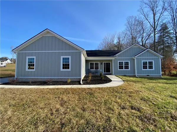 261 Summerlyn DR, Mocksville, NC 27028