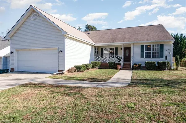 Jamestown, NC 27282,5800 Edgebrook CT