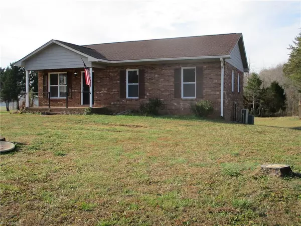 4278 NC Highway 89 E, Walnut Cove, NC 27052