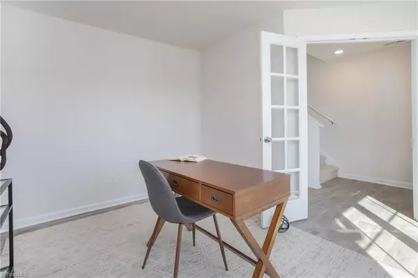 King, NC 27021,129 Preston Oaks DR