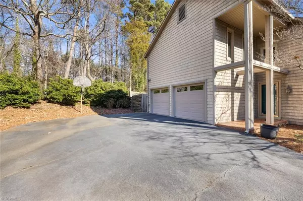 Winston-salem, NC 27104,3523 Kittery CT