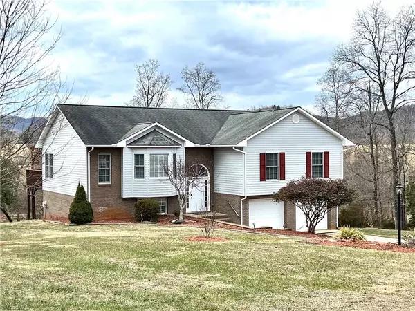 Purlear, NC 28665,171 Mountain Meadows LN