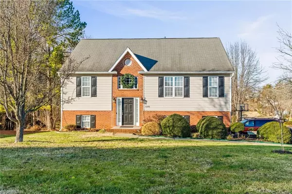 5505 Brookdale Ridge DR, Winston-salem, NC 27106